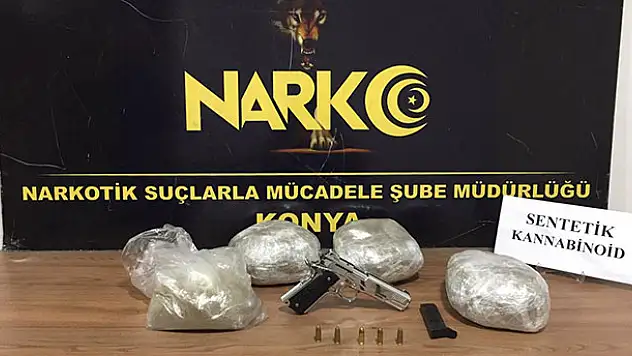 Konya'da uyuşturucu operasyonunda 3 zanlı gözaltına alındı
