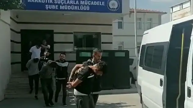 Konya'da uyuşturucu operasyonunda 33 kişi tutuklandı
