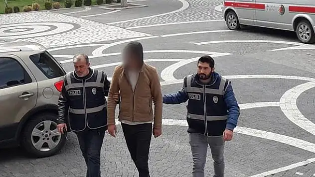 Konya'da uyuşturucu satıcılığı yapan şahıs gözaltına alındı
