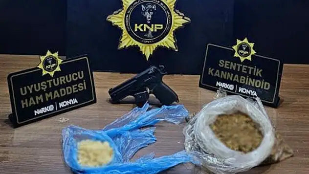 Konya'da uyuşturucu tacirlerine operasyon: 2 kişi tutuklandı
