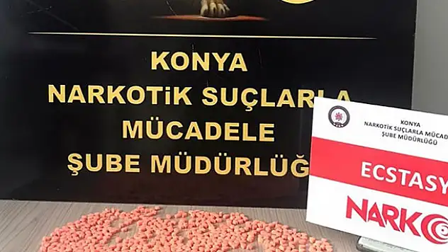 Konya'da uyuşturucu tacirlerine operasyon: 4 gözaltı