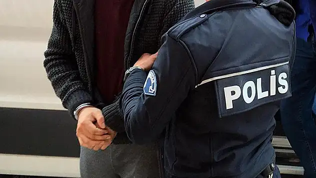 Konya'da uyuşturucu ticareti sanıklarına hapis cezası
