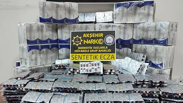 Konya'da uyuşturucu ticareti yaptıkları iddiasıyla 4 kişi tutuklandı
