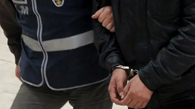Konya'da uyuşturucuyla yakalanan 2 zanlı tutuklandı