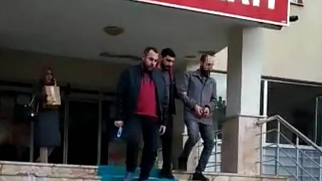 Konya'da üzerinde uyuşturucu bulunan şüpheli tutuklandı
