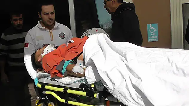 Konya'da üzerine demir düşen inşaat işçisi ağır yaralandı