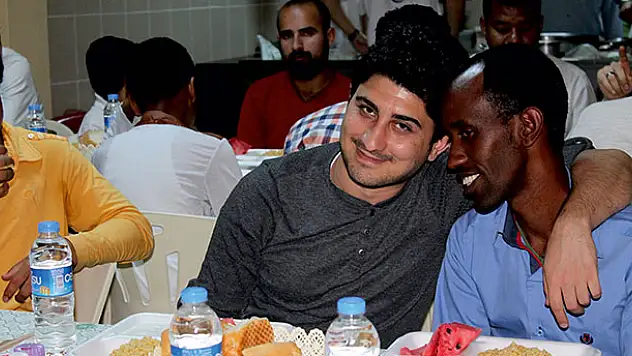 Konya'da yabancı öğrencilere iftar