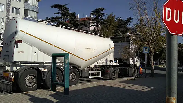 Konya'da yabancı plakalı tırda uyuşturucu yakalandı