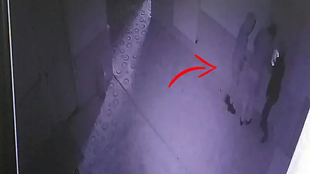 Konya'da yardım kumbarasını çalan çocuklar kamerada