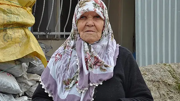 Konya'da yaşlı kadının emekli maaşı hırsızlar tarafından çalındı