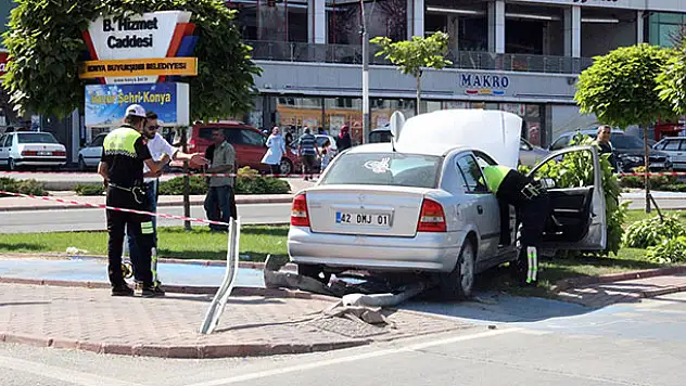 Konya'da yeni evli çifti kaza ayırdı