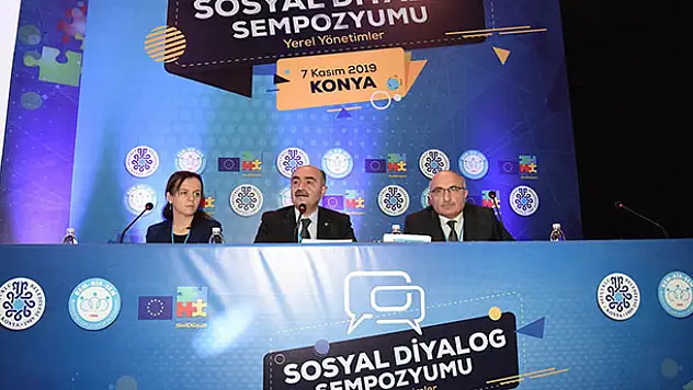 Konya'da 'Yerel yönetimler sosyal diyalog' sempozyumu yapıldı