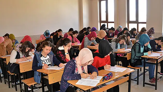 Konya'da YGS öncesi deneme sınavı