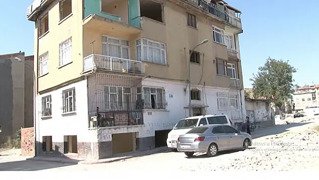 Konya'da yine kadın cinayeti! Cezaevi firarisi yangın çıkardığı evden çıkan eşini tüfekle vurup öldürdü