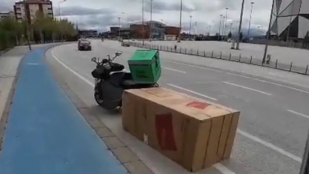 Konya'da yol kenarında bulunan görenleri hayrete düşürdü