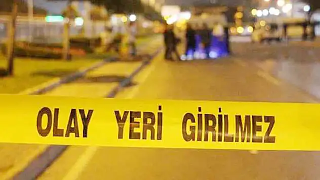 Konya'da yol verme kavgasında kan aktı:  Silahla vurulan bir kişi öldü, bir kişi yaralandı
