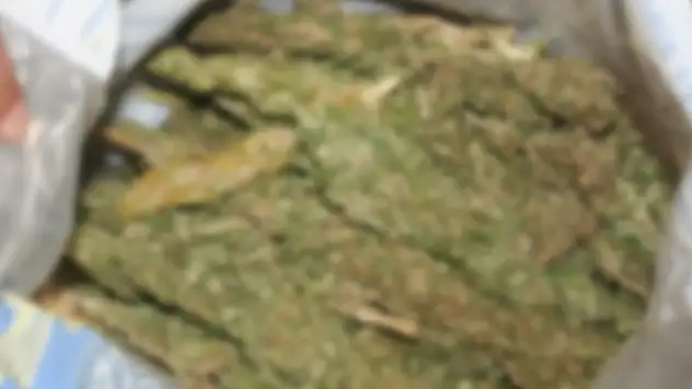 Konya'da yolcu otobüsünde 6 kilogram esrar ele geçirildi