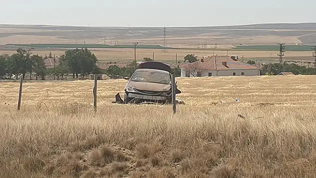 Konya'da yoldan çıkan otomobildeki 2 Suriyeli yaralandı