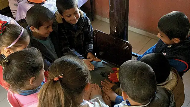 Konya'da yürekleri ısıtan proje! KOMEK ve ASEM'den köy okullarına destek