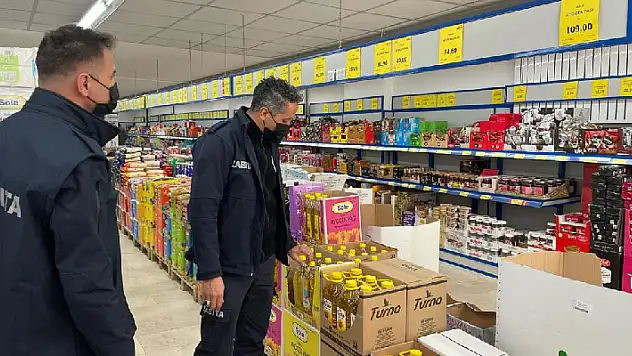 Konya'da zabıta ekiplerinin fiyat denetimi sürüyor
