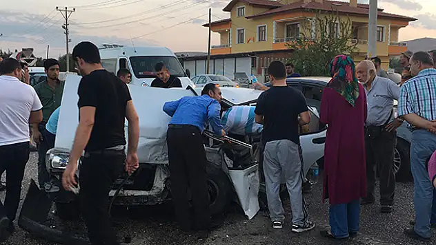 Konya'da zincirleme trafik kazası: 3 yaralı