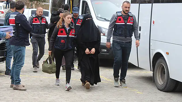 Konya dahil 12 ilde düzenlenen DEAŞ operasyonunda 7 zanlı tutuklandı
