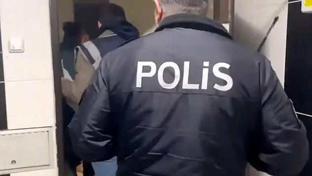 Konya dahil 20 ilde dolandırıcılık operasyonu! 75 gözaltı 