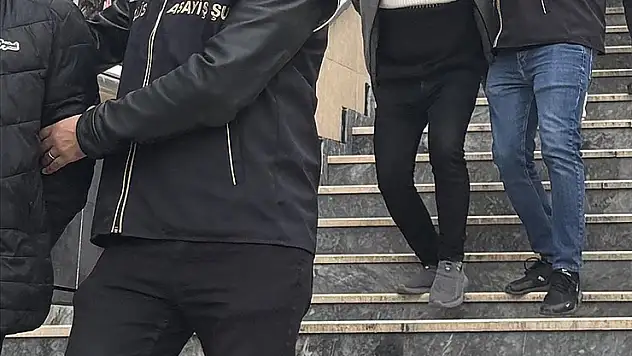 Konya dahil 23 ilde 6 milyon adet uyuşturucu hap ele geçirdi