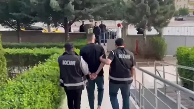 Konya dahil 6 ilde Mahzen-35 operasyonu! 6 ayrı suç örgütü çökertildi! 