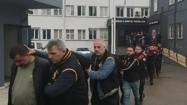 Konya dahil 7 ilde 'borsa dolandırıcılığı' operasyonu: 36 gözaltı
