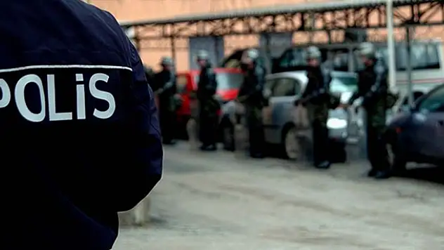 Konya dahil 8 ilde FETÖ operasyonu