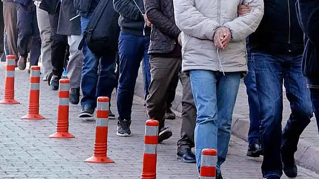 Konya dahil organize suç örgütlerine yönelik operasyonlarda  65 şüpheliden 37'si tutuklandı