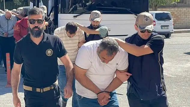 Konya dahil Şanlıurfa merkezli operasyonda 10 DEAŞ şüphelisi tutuklandı