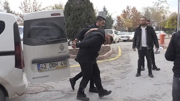 Konya'daki barınakta köpeği öldüren sanıkların tahliyesine tepki