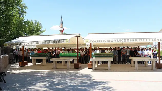 Konya'daki feci kazanın kurbanlarına veda