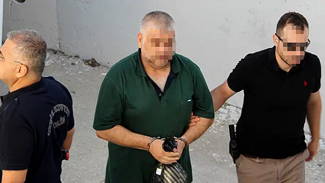 Konya'daki FETÖ'nün 'üst düzey yöneticilerine' operasyon