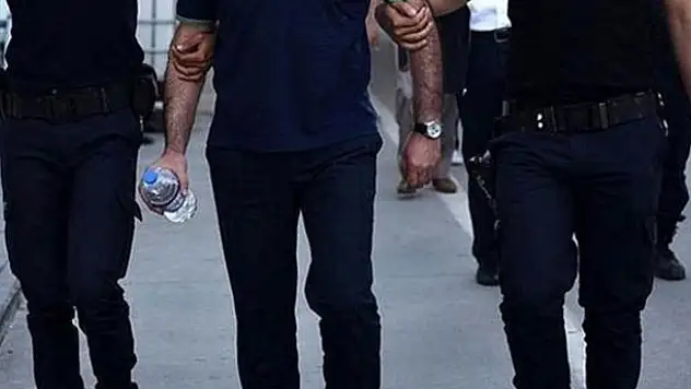 Konya'daki FETÖ operasyonunda 6 tutuklama