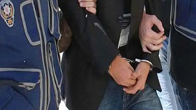 Konya'daki FETÖ operasyonunda 8 kişi tutuklandı