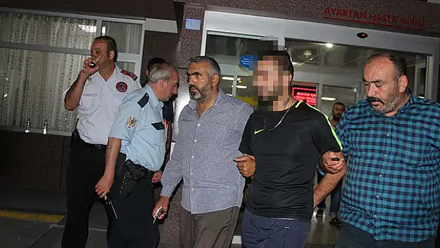 Konya'daki gaspçıyı, elleri ve boynundaki dövmeleri yakalattı
