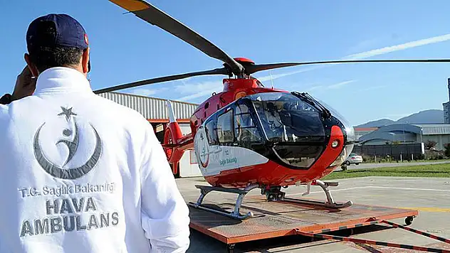 Konya'daki helikopter ambulans cam kemik hastası kazazede için havalandı