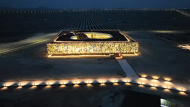 Konya'daki Kalyon Güneş Enerjisi Santrali SCADA Merkezi 3,5 milyon paneli yönetiyor