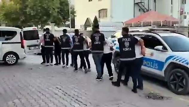 Konya'daki kar maskeli soyguncular yakalandı
