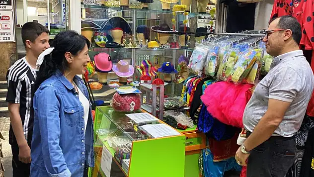 Konya'daki kostümcülerde 23 Nisan Çocuk Bayramı mesaisi
