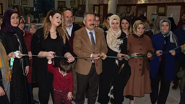 Konya'daki serginin geliri ile Afrika'da su kuyusu açılacak