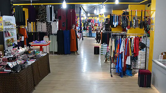 Konya'daki Sosyete AVM'lerde toptan fiyatına perakende satış!