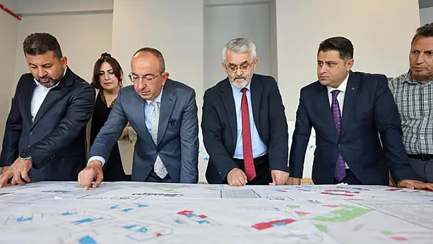 Konya'daki Suriçi Çarşısı yatırımcılarını bekliyor

