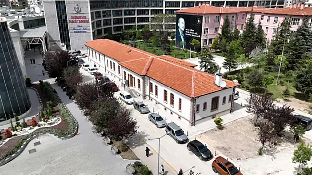 Konya'daki tarihi Hemşirelik Binası'nın restorasyonu tamamlandı 