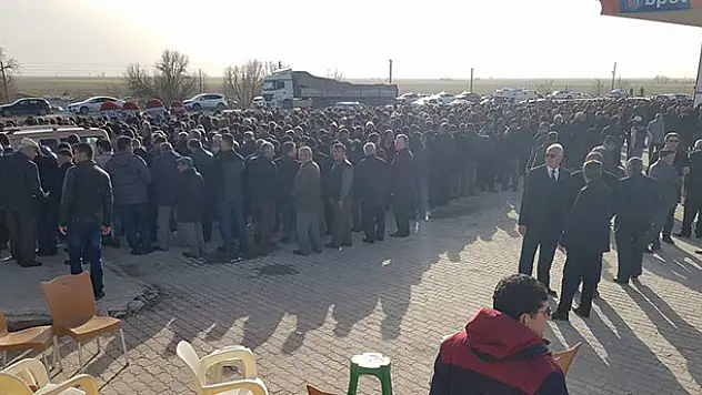 Konya'daki trafik kazasında hayatını kaybeden 2 kardeş defnedildi