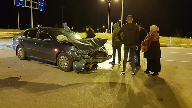 Konya'daki trafik kazasında üç kişi yaralandı

