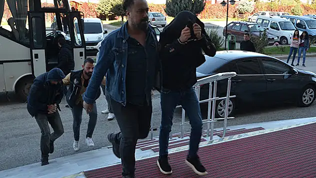 Konya'daki uyuşturucu operasyonunda 7 tutuklama